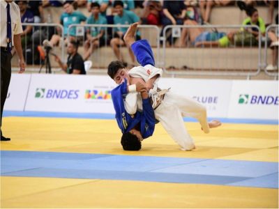 Gr�mio N�utico Uni�o e Flamengo s�o os campe�es gerais do CBI Trof�u Brasil de Jud� - Cadete e J�nior